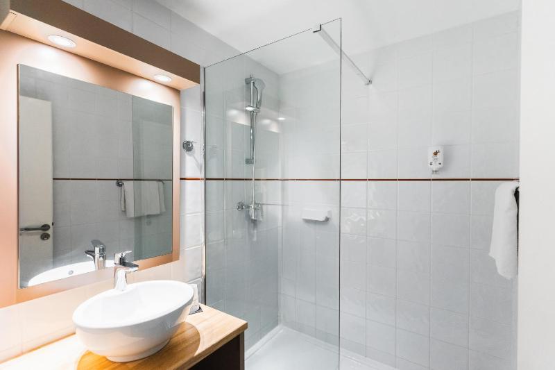Superior Double Room image 2