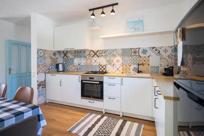 House Srica - image 18
