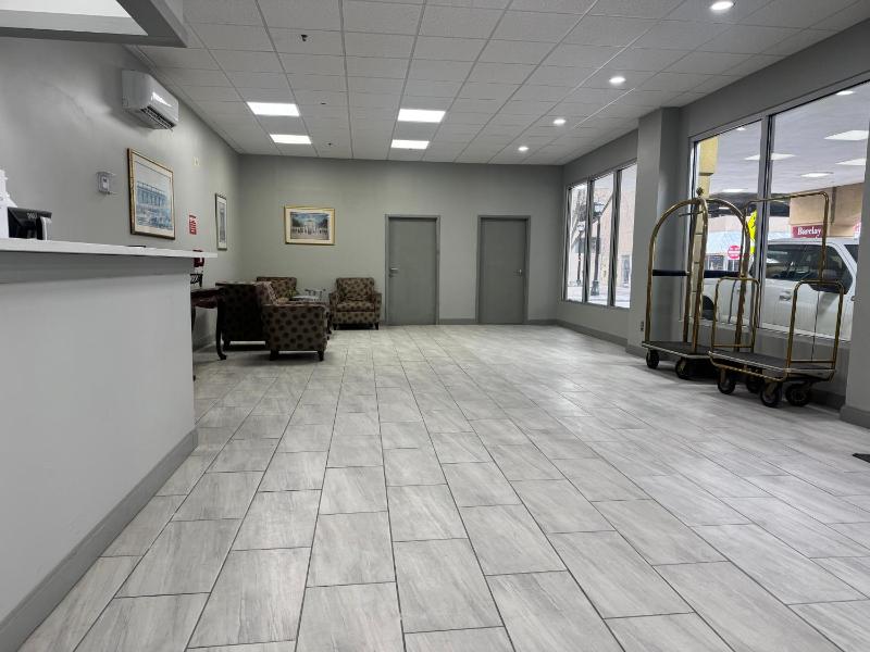 Barclay Hotel Atlanta Downtown - image 18
