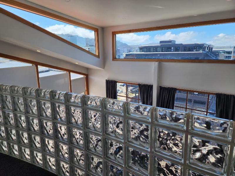 U Suites on Courtenay - image 6