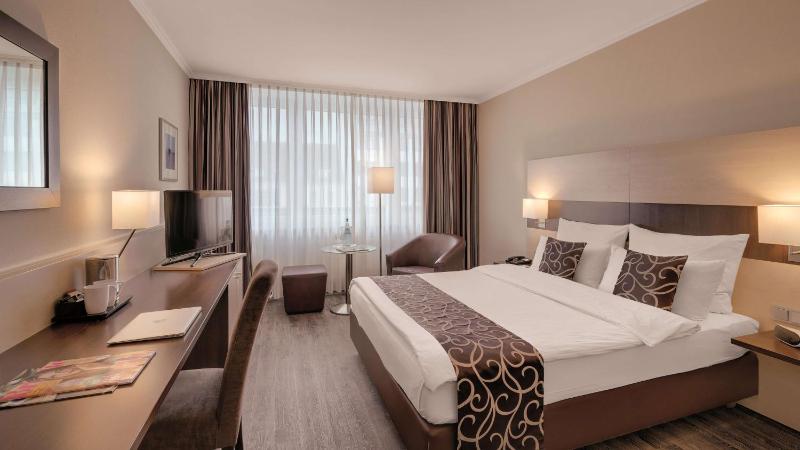 Comfort King Room image 2