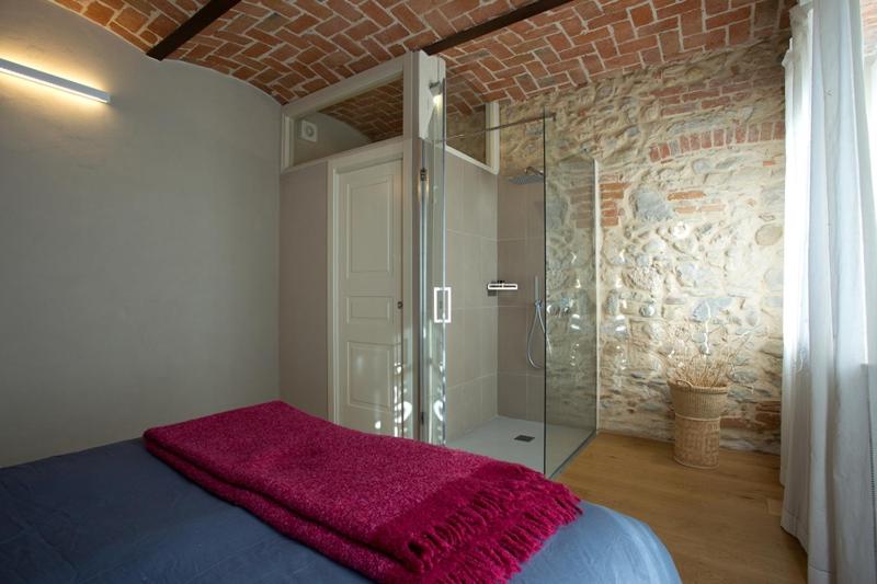 Deluxe Double or Twin Room image 3