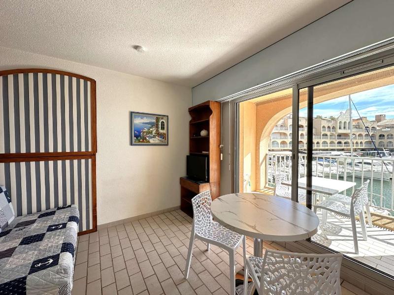 HYEDHI Studio pour 4 personnes avec vue mer sur le port d'Hyères - image 2