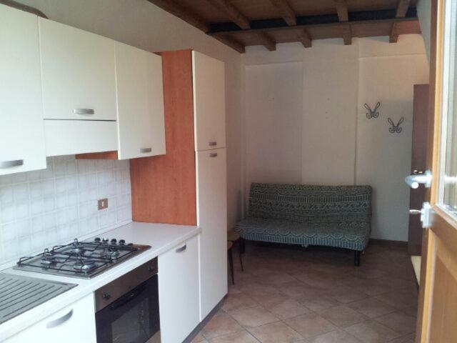 Triple Room with Bathroom image 2