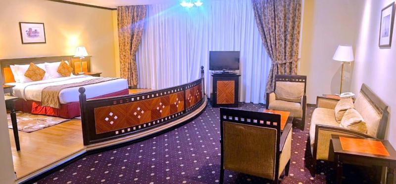Executive Suite image 3