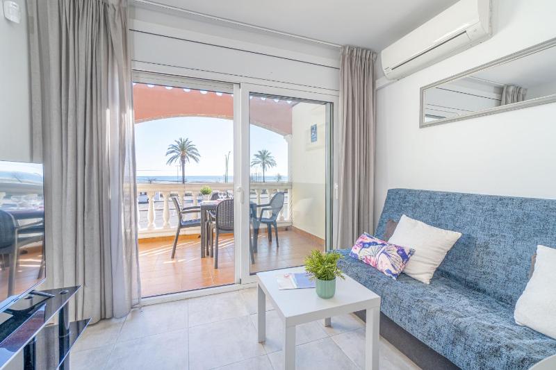 Apart-rent Apartamento Bahia 0022 enfrente de la playa - image 34