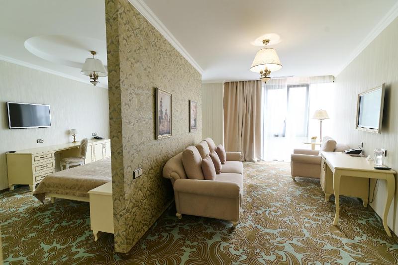 Suite image 3