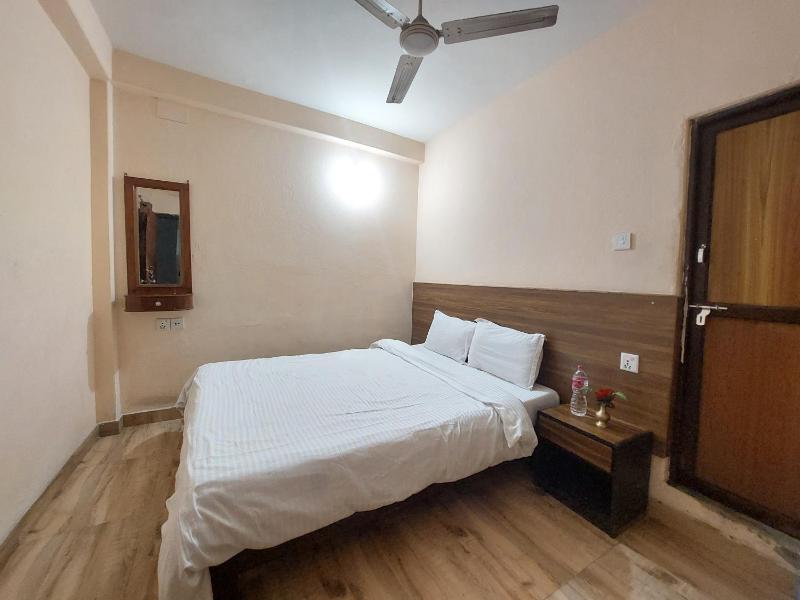 Budget Double Room image 1