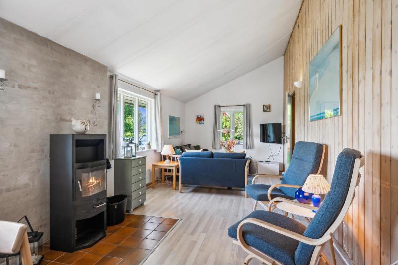 Well-Furnished Holiday Home With Beautiful Views Of The Lake And Countryside Close To Child-Friendly Lyngsbæk Beach And Only 10 Minutes From - image 21