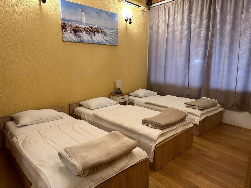 Apartment with Sea View image 3