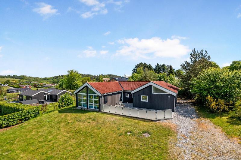 Nice Home In Ebeltoft With 3 Bedrooms Sauna And Internet - image 23