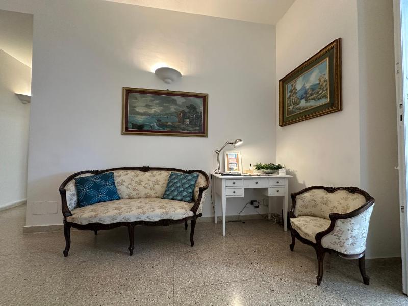 Plaza Apartment - image 2