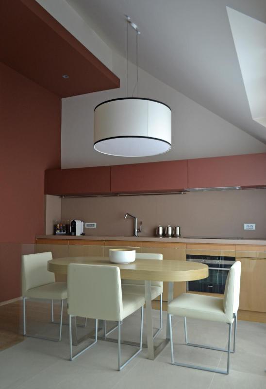 Two Bedrooms Penthouse image 2