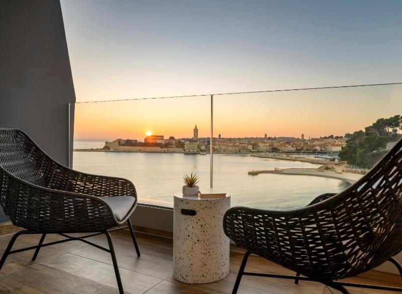Room for 2+1 Seaview image 4