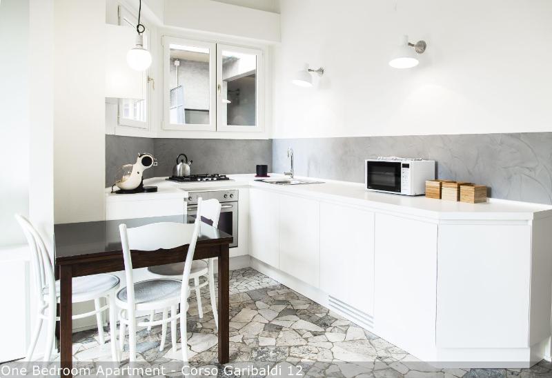 Appartamento con 1 Camera da Letto - Corso Garibaldi 12 image 1