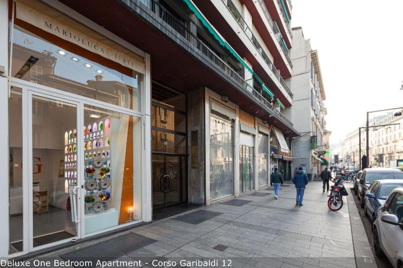 Appartamento con 1 Camera da Letto Deluxe - Corso Garibaldi 12 image 3