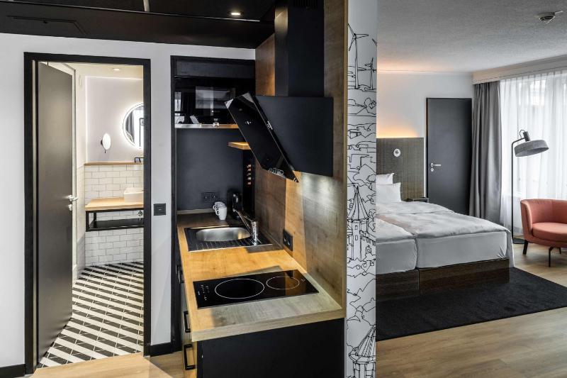 Studio Apartment image 1