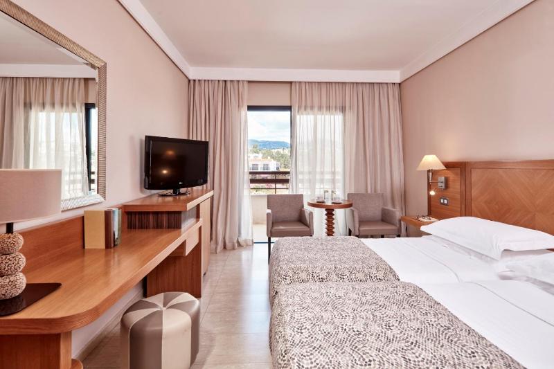 Atlantica Golden Beach Hotel - Adults Only - image 5
