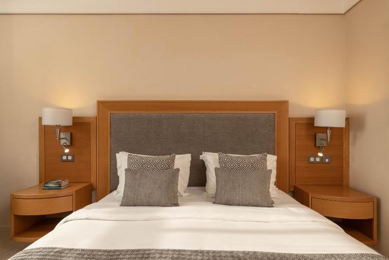 Atlantica Golden Beach Hotel - Adults Only - image 9