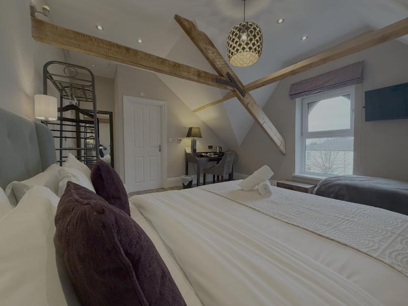 Triple Room image 1