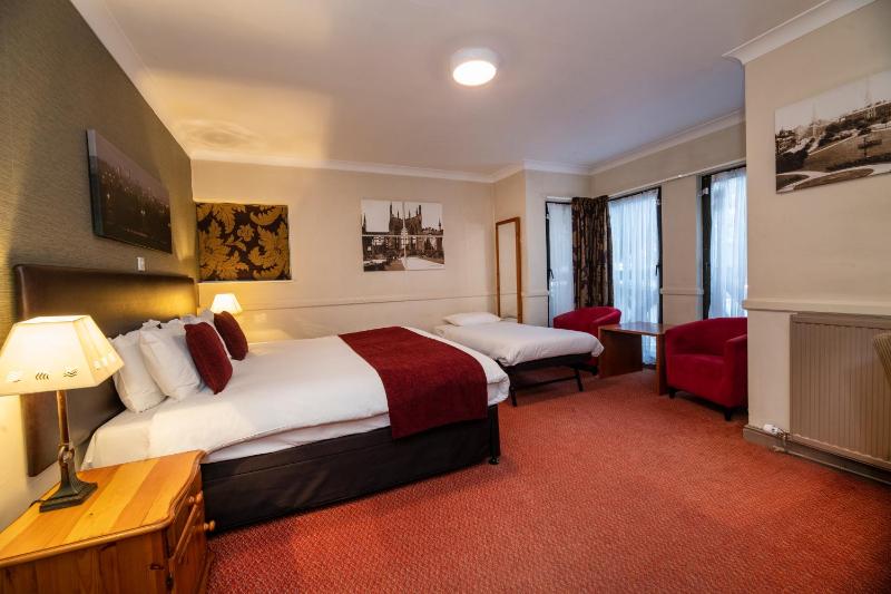 Family Double Room image 1