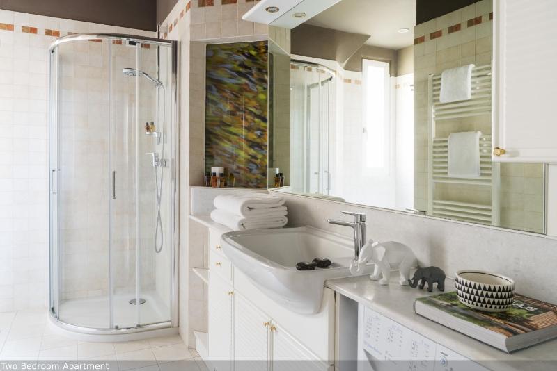 Two-Bedroom Apartment image 3