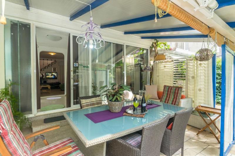 Three-Bedroom Holiday Home  image 3
