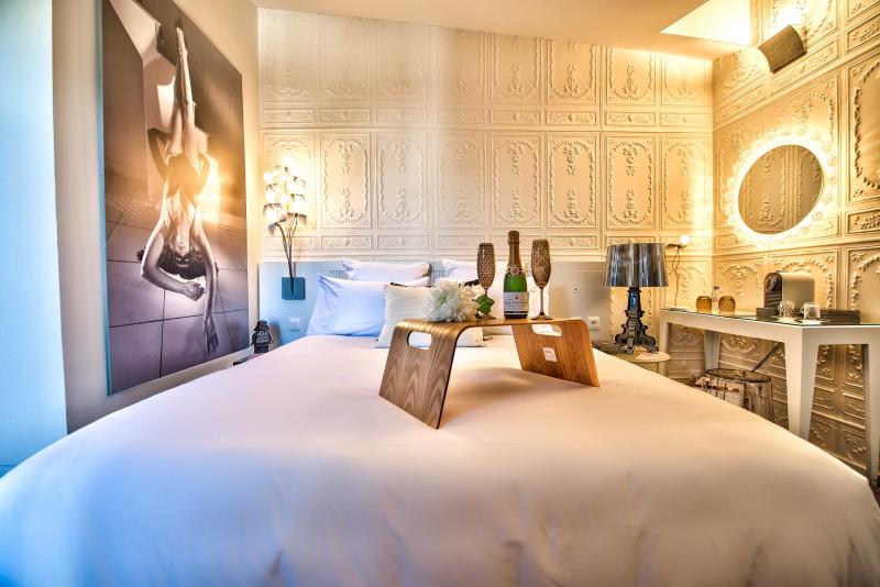 Double Room with Terrace image 1