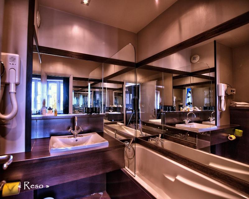 Suite image 2