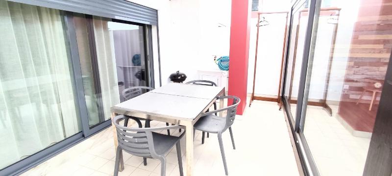 One-Bedroom Apartment with Terrace image 2