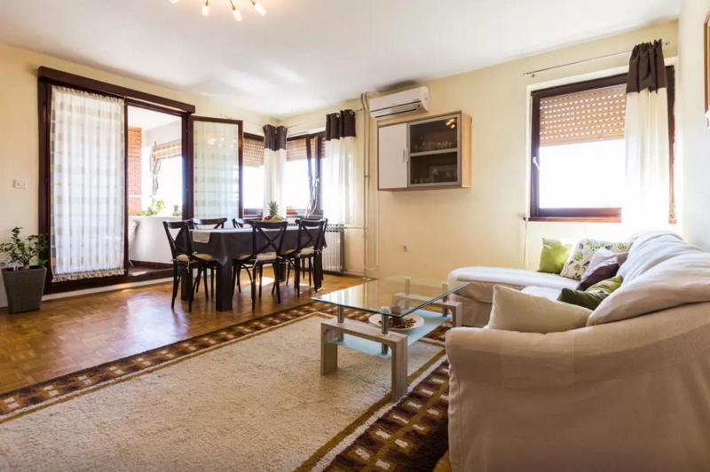 Apartment Maraska - image 15
