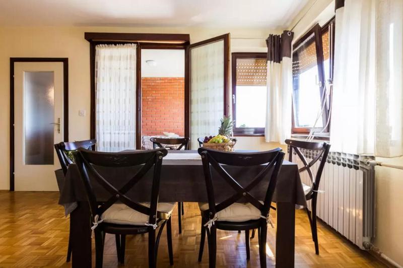 Apartment Maraska - image 18
