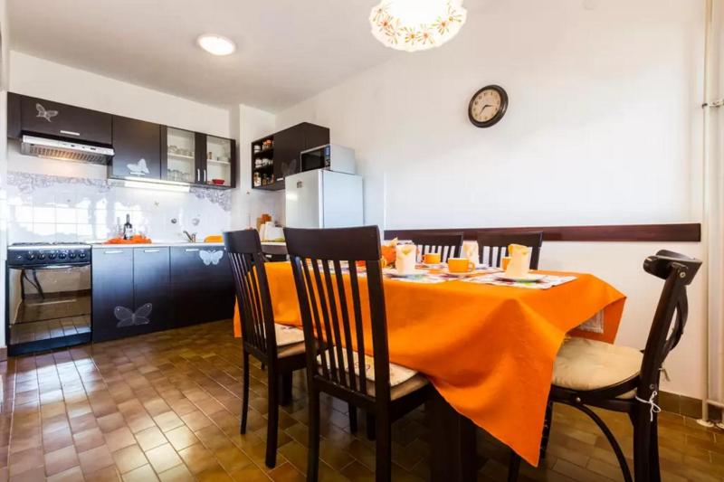Apartment Maraska - image 22