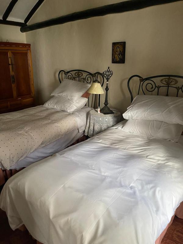 Villa exclusiva con jardín a 80m del centro - image 27