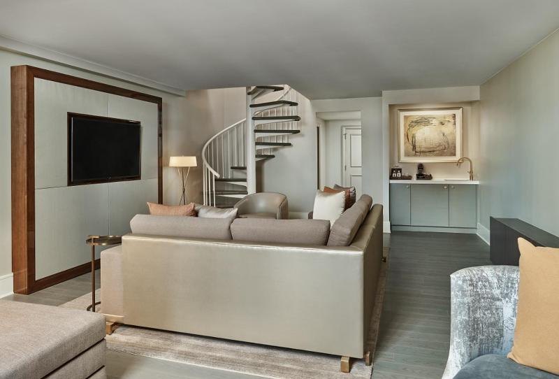 Loft Suite image 3