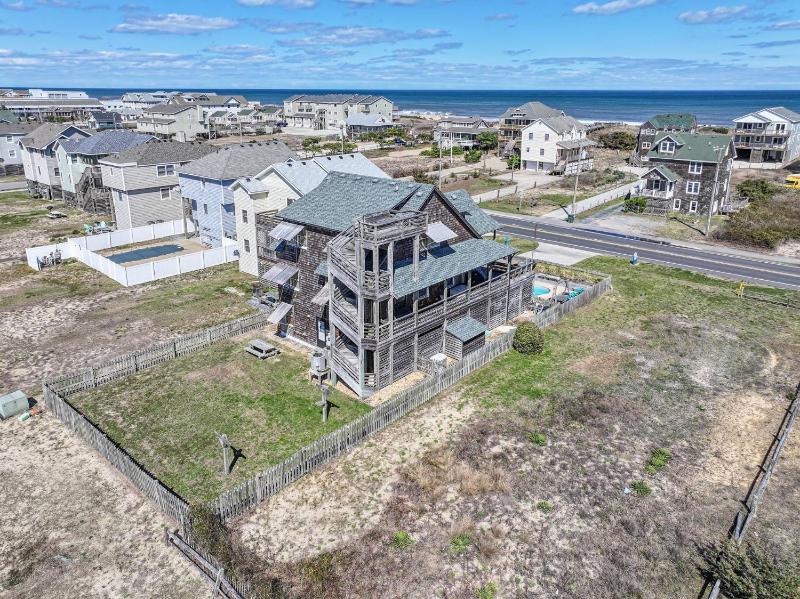 Pirates Hideout - Nags Head MP 10 Ocean View Pool Tiki Bar Fenced Yard Pets OK Flex Stays - image 26