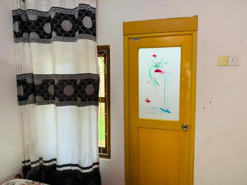 Raja Guest House - image 19
