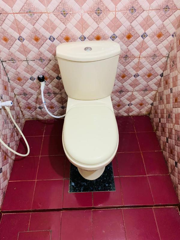 Raja Guest House - image 5