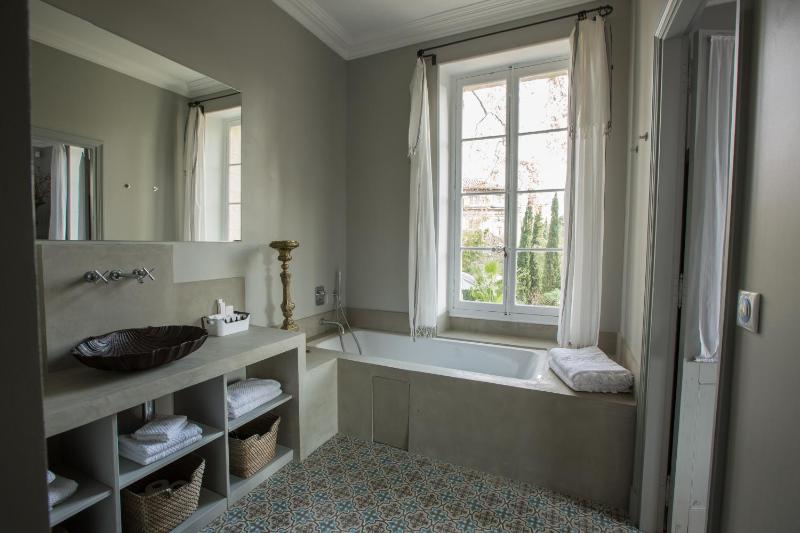 Suite with Garden View and Terrace image 1