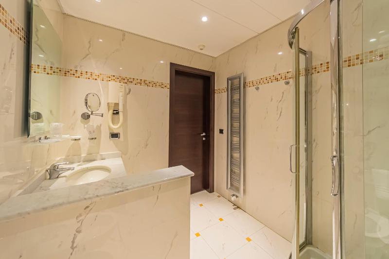 Triple Room image 4