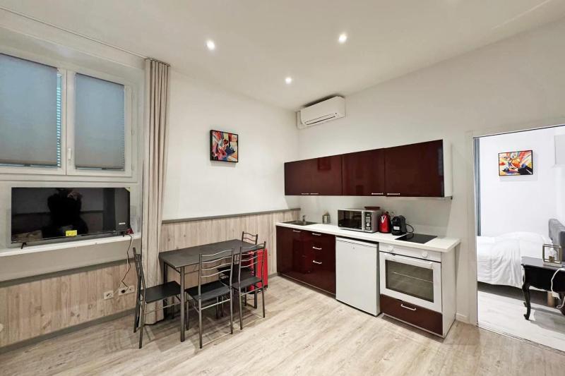 REF 1971- Apartment for rent basse Californie - image 1