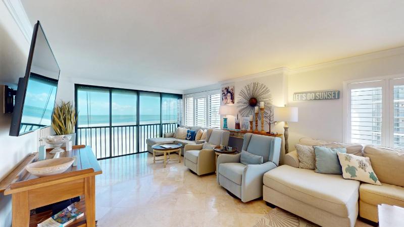 Sandarac 502B- Beachfront 3BR Condo with Pool & Views condo - image 9