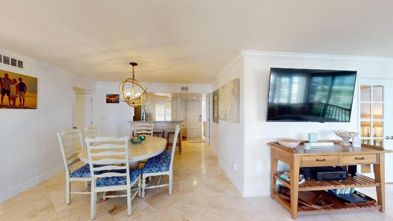 Sandarac 502B- Beachfront 3BR Condo with Pool & Views condo - image 13