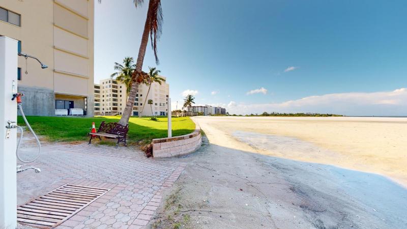Sandarac 502B- Beachfront 3BR Condo with Pool & Views condo - image 41