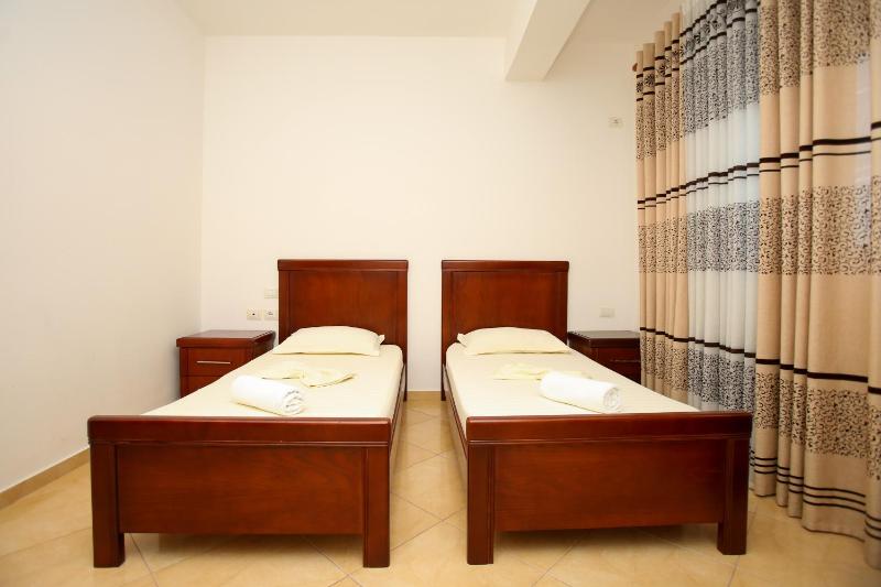 Superior Apartment image 4