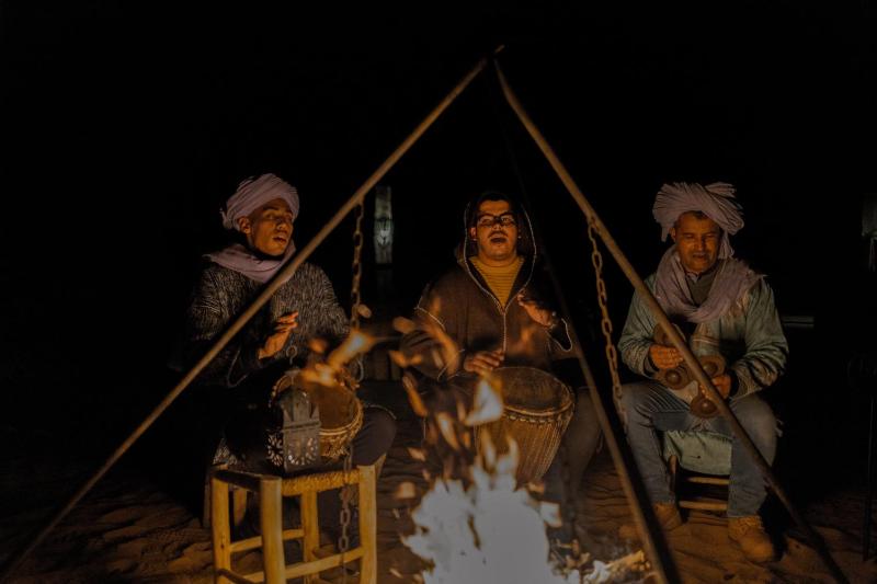 Glamorous Luxury Camp - image 15