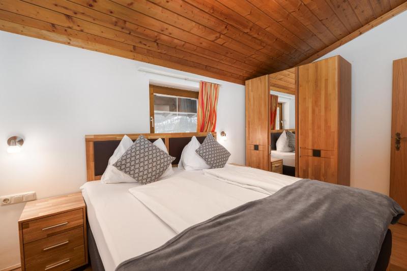 Two-Bedroom Apartment image 4