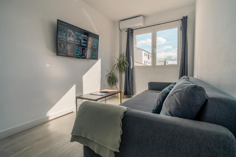 Avanel Boutique Apartments - image 12