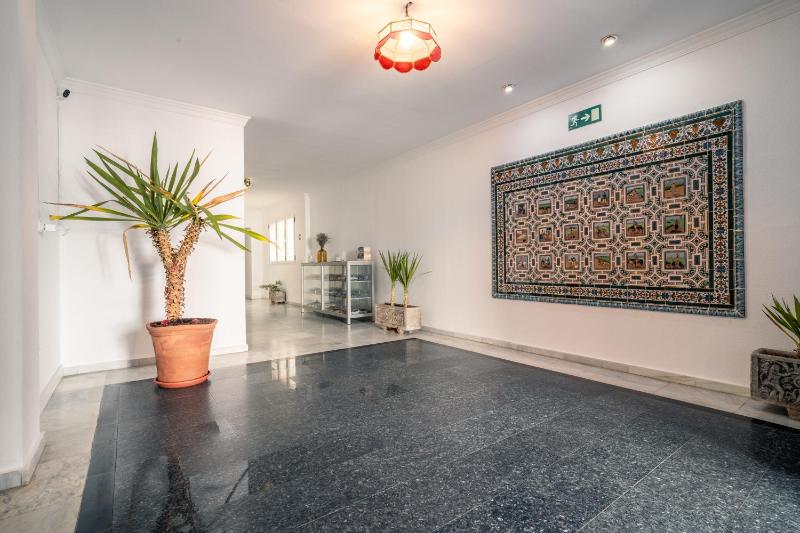 Avanel Boutique Apartments - image 50