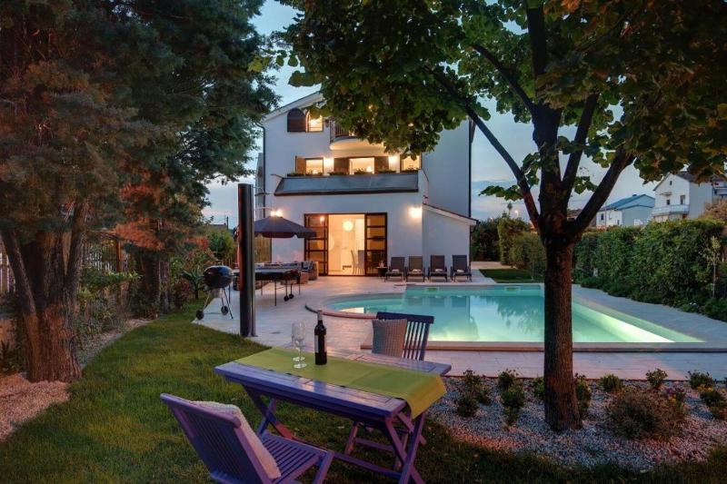 Villa Andrija in Fažana for 9 people with sea view kids playground & heated pool - only 400 m from the beach - image 44